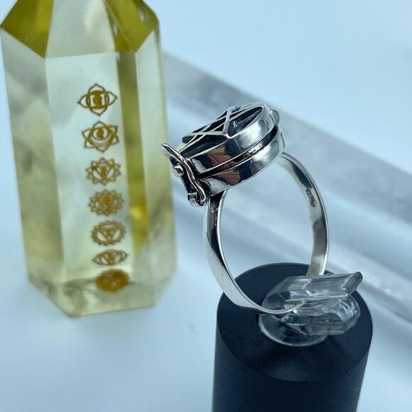 Pentagram Sterling Silver Poison Ring - Picture 7 of 9